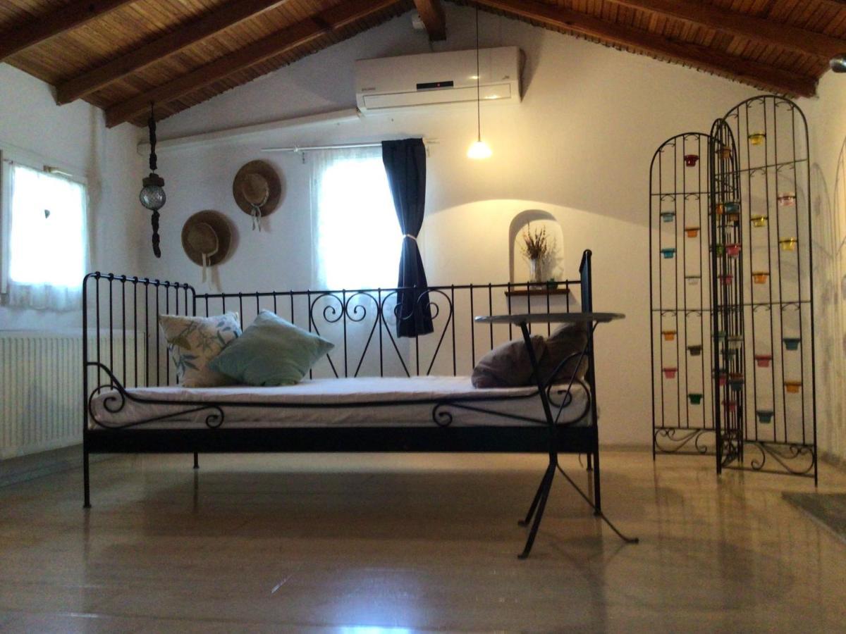 Ferienwohnung Beyaz Ev Seferihisar Exterior foto